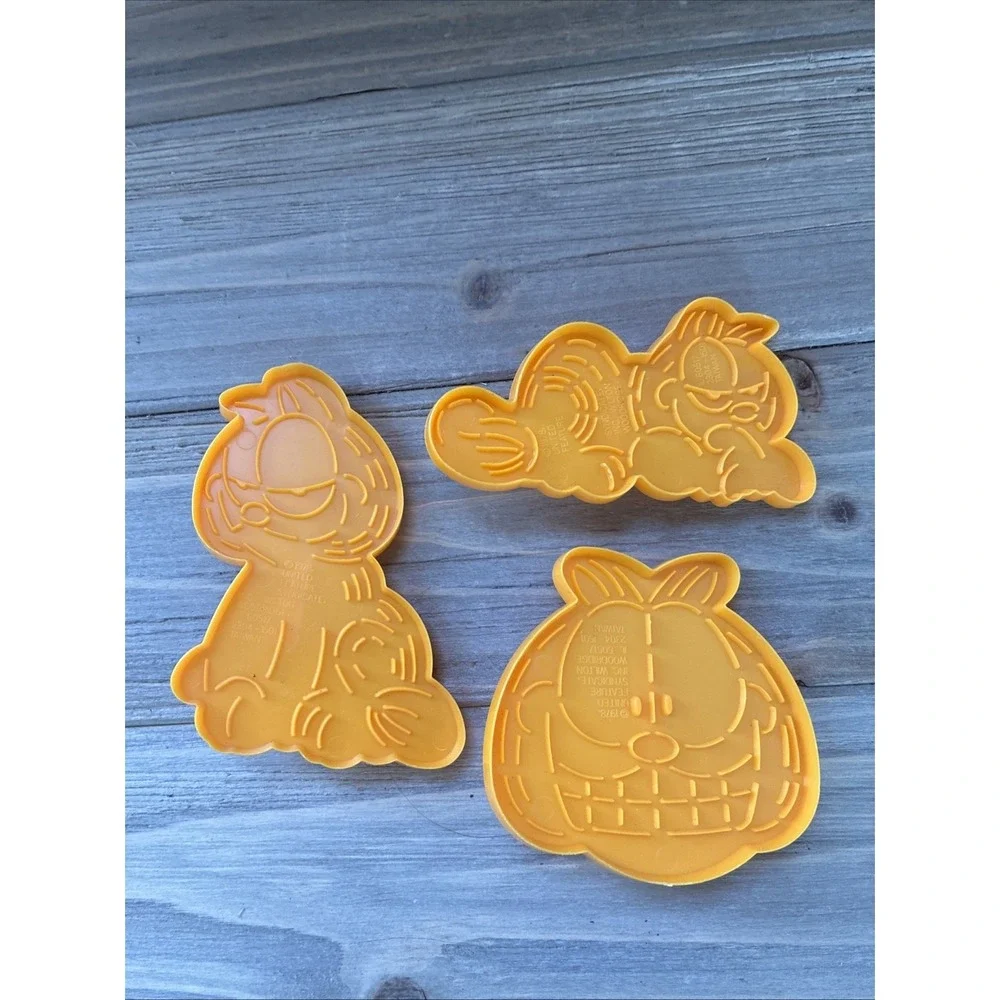 VTG Wilton Garfield Cookie Cutters‎ Set Of 3 Baking